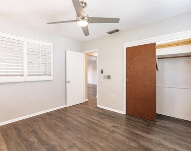 1720 Colleen Street - Photo Thumbnail 22