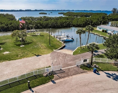 1720 Colleen Street - Photo Thumbnail 65