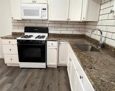 450 Hanover Avenue - Photo Thumbnail 6