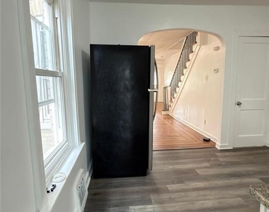 450 Hanover Avenue - Photo Thumbnail 4