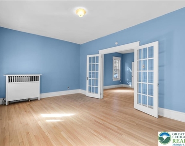 746 N Washington Street - Photo Thumbnail 13