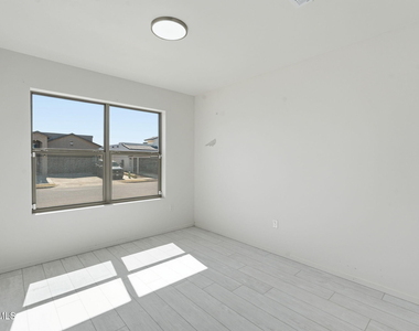 12433 Polo Norte Drive - Photo Thumbnail 13