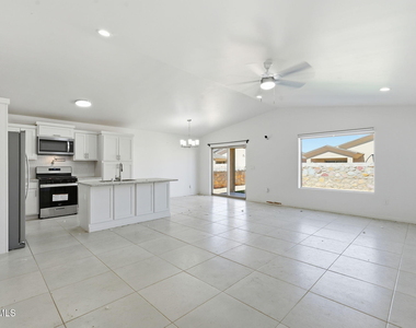 12433 Polo Norte Drive - Photo Thumbnail 6