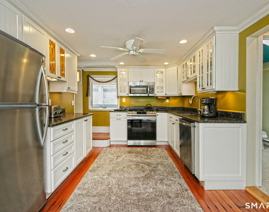 13 Billow Road - Photo Thumbnail 11