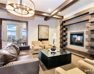 424 Center Meadow Lane - Photo Thumbnail 20