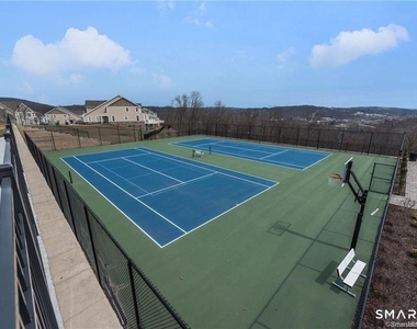 424 Center Meadow Lane - Photo Thumbnail 24