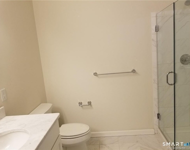 424 Center Meadow Lane - Photo Thumbnail 14