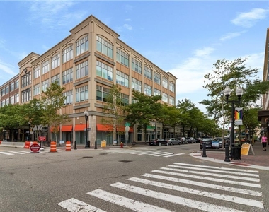 15 Dinah Street - Photo Thumbnail 34