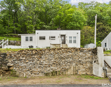 399 Hawthorne Avenue - Photo Thumbnail 36