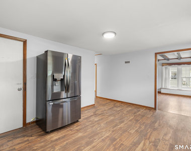 399 Hawthorne Avenue - Photo Thumbnail 19