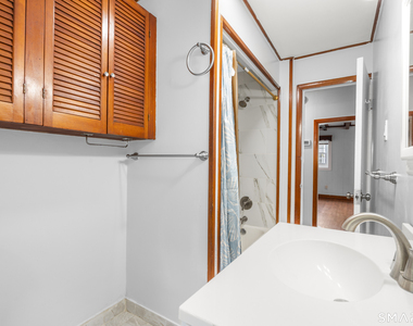 399 Hawthorne Avenue - Photo Thumbnail 26