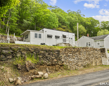 399 Hawthorne Avenue - Photo Thumbnail 39
