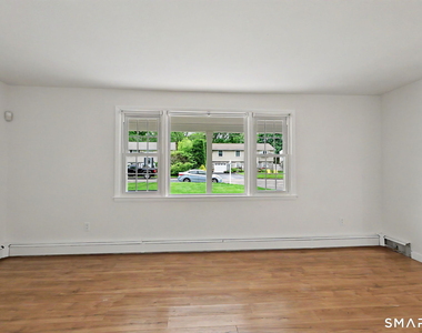 44 Barmore Drive - Photo Thumbnail 5