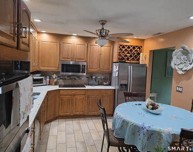420 Maple Hill Road - Photo Thumbnail 2