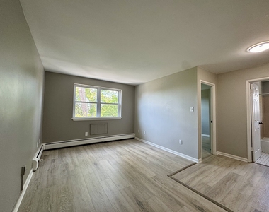 85-87 Union Avenue - Photo Thumbnail 1