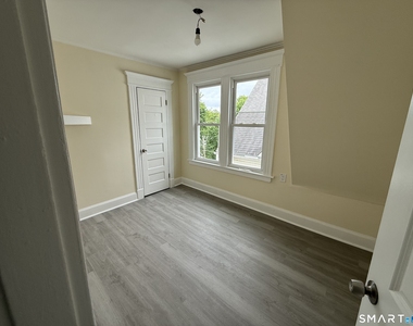 82 Bunker Hill Avenue - Photo Thumbnail 7