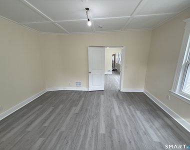 82 Bunker Hill Avenue - Photo Thumbnail 4