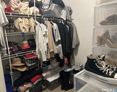 8 Rose Lane - Photo Thumbnail 11