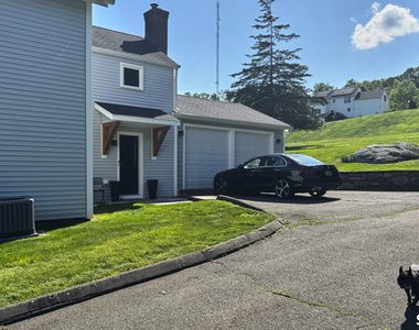 100 Gaylord Mountain Road - Photo Thumbnail 1