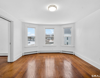 168 Black Rock Avenue - Photo Thumbnail 6