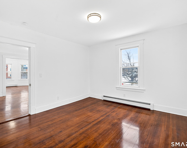 168 Black Rock Avenue - Photo Thumbnail 10