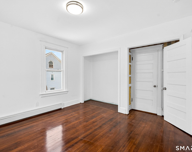 168 Black Rock Avenue - Photo Thumbnail 9