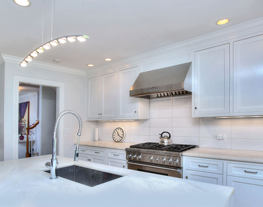 20 Joann Circle - Photo Thumbnail 11