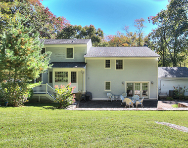 20 Joann Circle - Photo Thumbnail 27