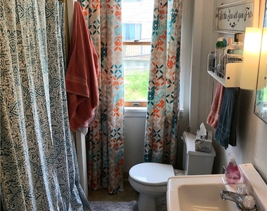 406 Colton St - Photo Thumbnail 6
