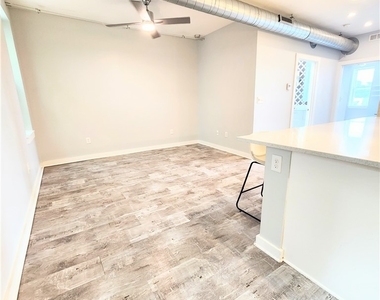 6026 Butler St - Photo Thumbnail 1