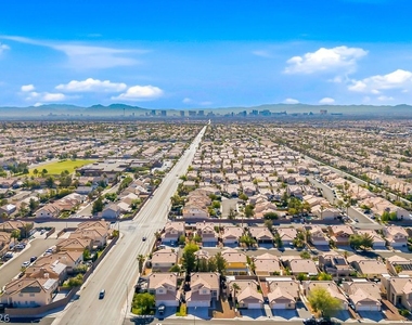 3714 Paria Canyon Street - Photo Thumbnail 6