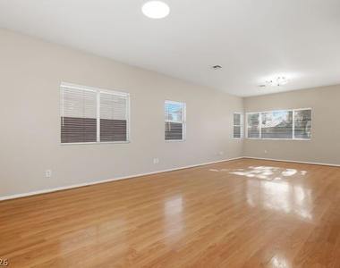 3714 Paria Canyon Street - Photo Thumbnail 11