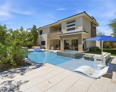 2 Garden Rain Drive - Photo Thumbnail 51