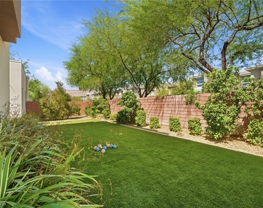 2 Garden Rain Drive - Photo Thumbnail 47