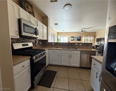 4647 Dealers Choice Way - Photo Thumbnail 6
