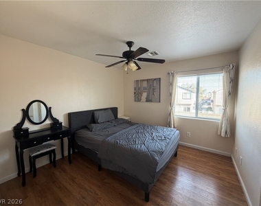 4647 Dealers Choice Way - Photo Thumbnail 12