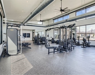 900 Elmwood Forest Lane - Photo Thumbnail 17