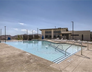 900 Elmwood Forest Lane - Photo Thumbnail 23