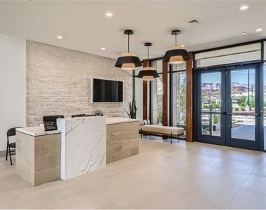 900 Elmwood Forest Lane - Photo Thumbnail 28