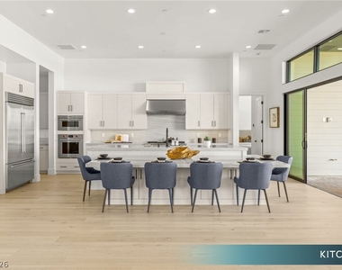 10964 Rossa Peak Avenue - Photo Thumbnail 18