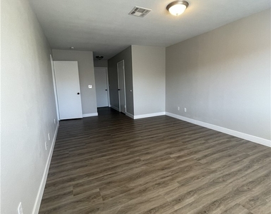2840 Belleza Lane - Photo Thumbnail 19