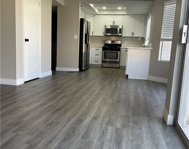 2840 Belleza Lane - Photo Thumbnail 5