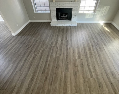 2840 Belleza Lane - Photo Thumbnail 23