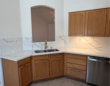 5776 E Badlands Lane - Photo Thumbnail 11