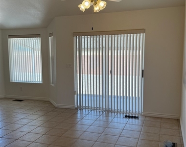 5776 E Badlands Lane - Photo Thumbnail 6