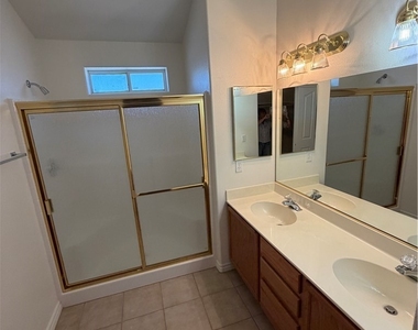 5776 E Badlands Lane - Photo Thumbnail 24