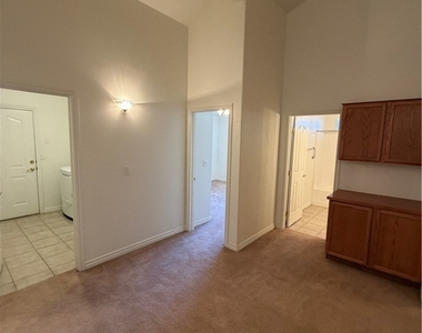 5776 E Badlands Lane - Photo Thumbnail 13