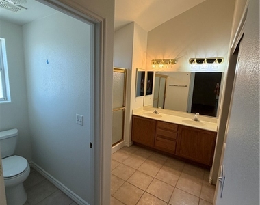 5776 E Badlands Lane - Photo Thumbnail 25