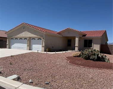 5776 E Badlands Lane - Photo Thumbnail 1