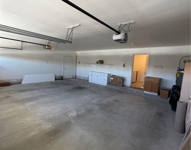 5776 E Badlands Lane - Photo Thumbnail 31